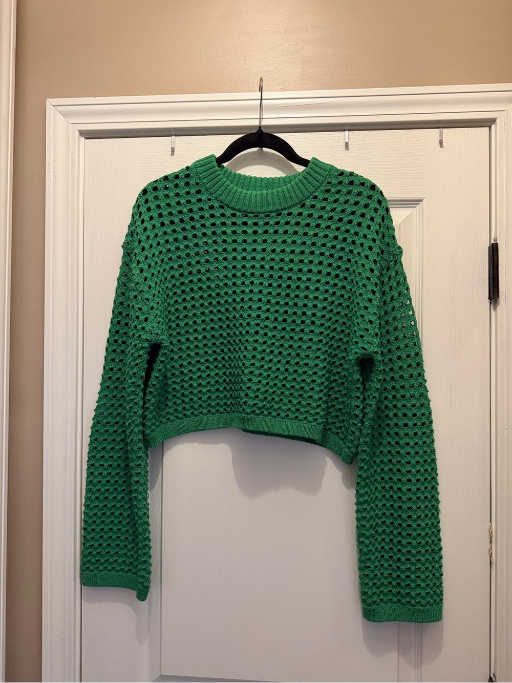H&M Green Open-Knit Cropped Crewneck Sweater Small - NWOT
